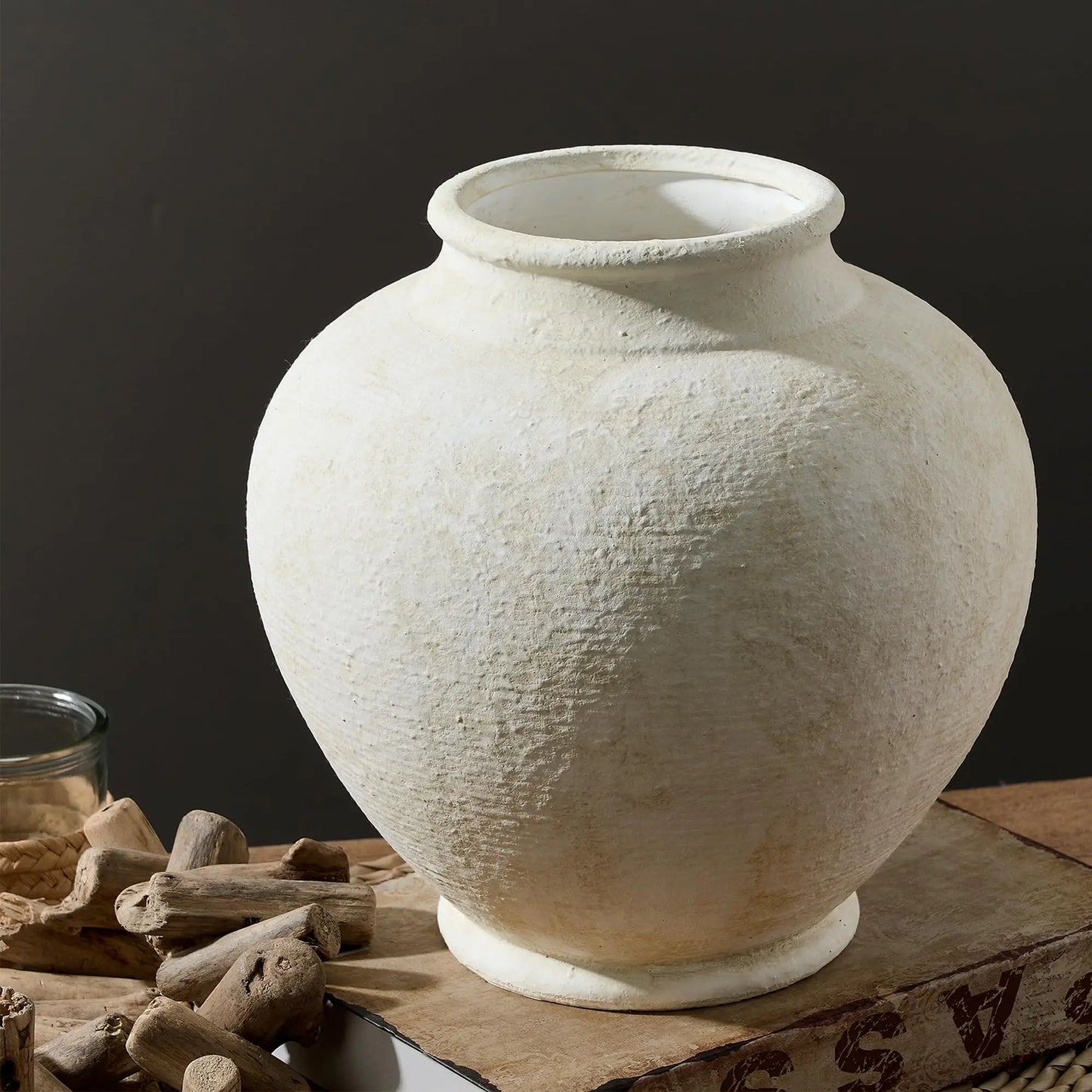 Ceramic Flower Vase, Rustic Farmhouse Decorative Vase Pottery Pampas Grass Vases for Home Decor Table Living Room Entryway Mantel Bookshelf Bedroom Bathroom Kitchen - 6.7" D