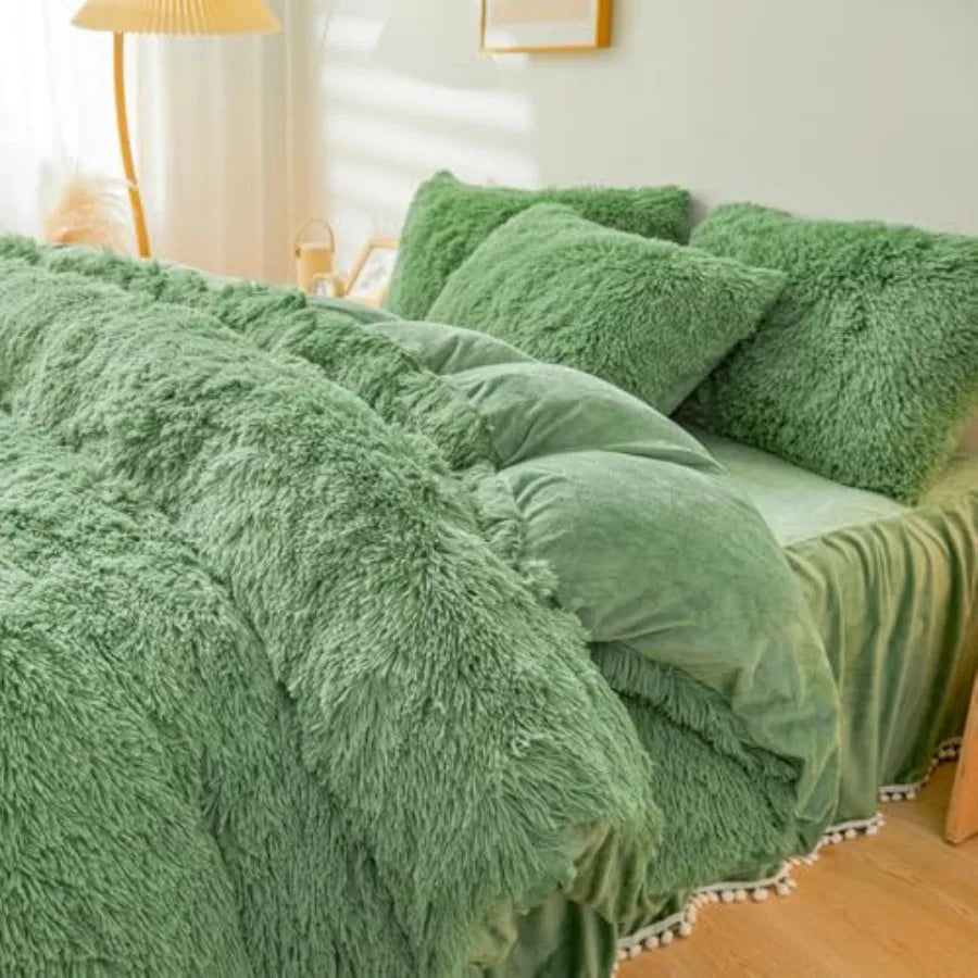 Fluffy Faux Fur Comforter Cover Set Fluffy Fuzzy Plush Bedding 3Pcs 1 Faux Fur Duvet Cover +2 Fuzzy Pillowcases Fluffy Bed Set