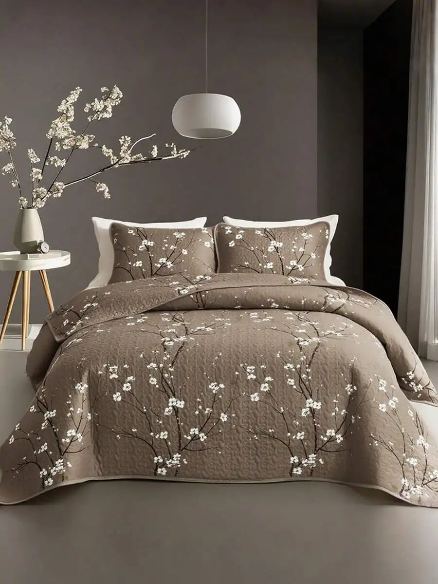 Quilted Plum Blossom Bedding Set 3PCS Soft Breathable Machine Washable Twin Queen King Size