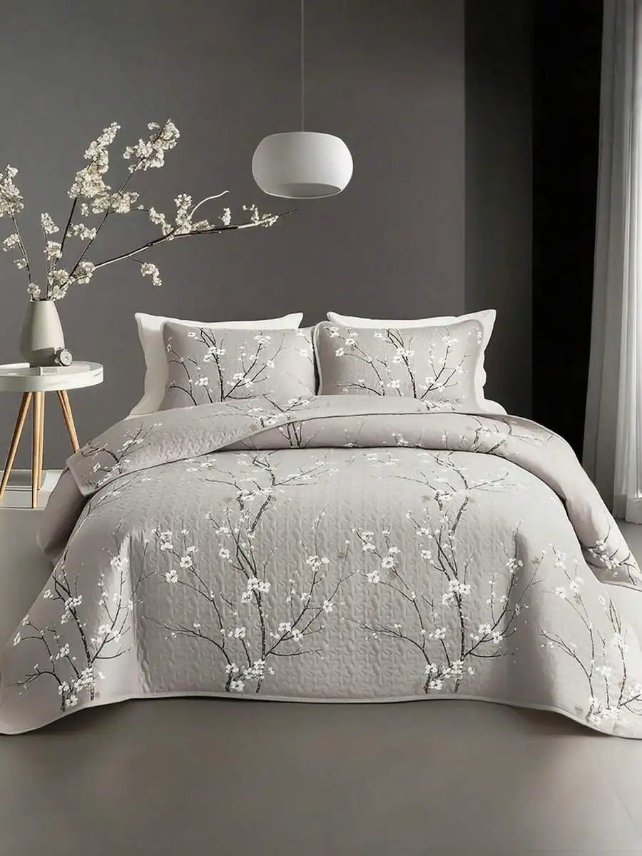 Quilted Plum Blossom Bedding Set 3PCS Soft Breathable Machine Washable Twin Queen King Size